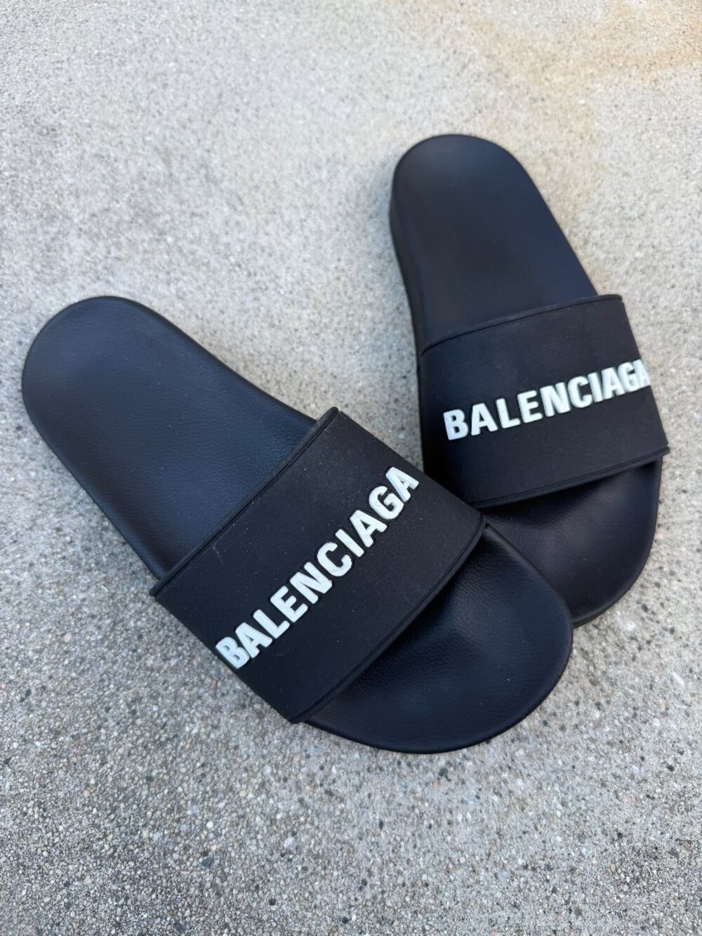 Balenciaga Pool Slides